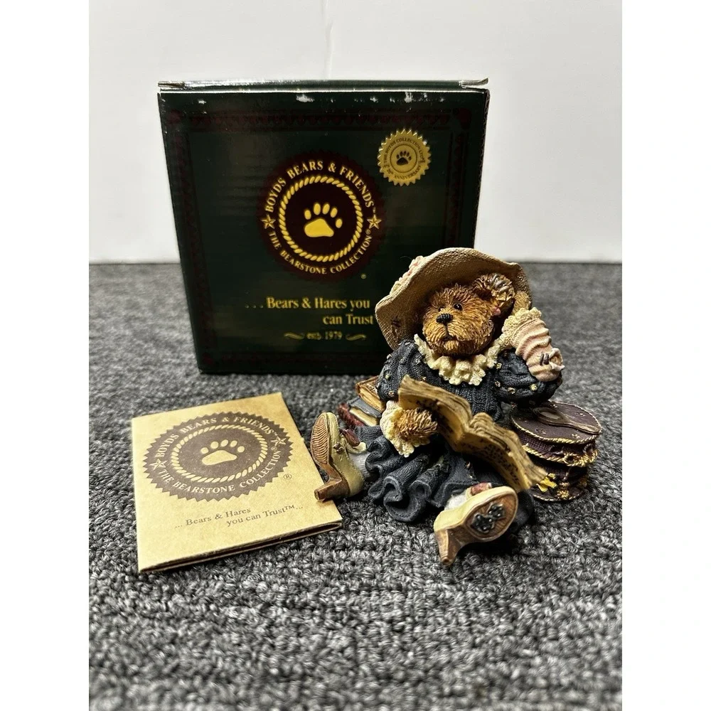 Boyds Bears & Friends Prissy La Vogue... Slave To Fashion 228322GCC Figurine